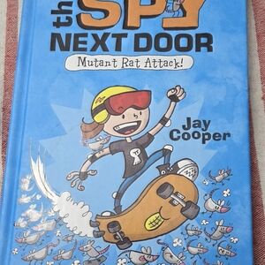 The Spy Next Door: Mutant Rat Attack! by - Blue Cover